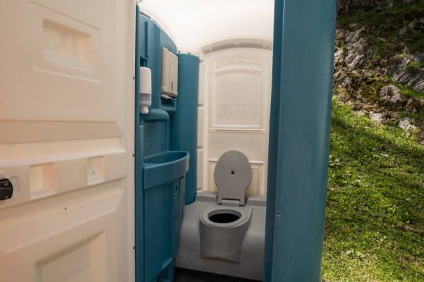 Portable bathroom rental in Heavener, OK